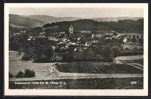 AK Pyhra bei St. Pölten, Totalansicht vom Feld aus