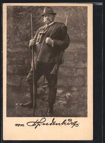 AK Portrait Paul von Hindenburg, mit Gewehr auf der Pirsch in den bayerischen Bergen 1923