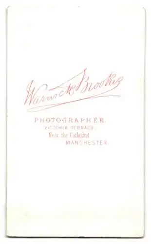 Fotografie Warwick Brookes, Manchester, Victoria Terrace, Porträt eines Mannes