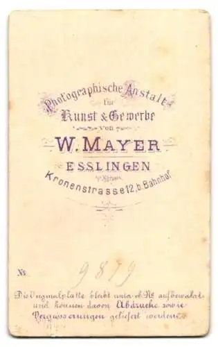 Fotografie W. Mayer, Esslingen, Kronenstrasse 12, Kleines Kind im Stuhl