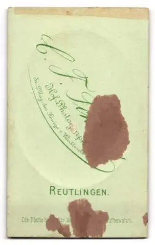 Fotografie C. F. Schmidt, Reutlingen, Porträt eines jungen Mannes mit Brille