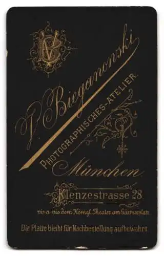 Fotografie V. Bieganowski, München, Klenzestrasse 28, Porträt eines Mannes mit Bart