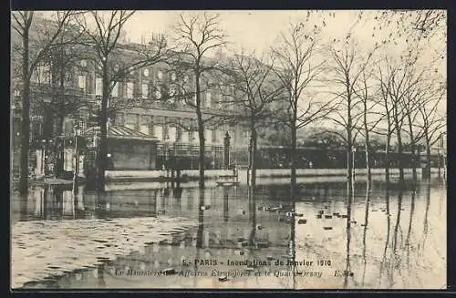 AK Paris, Le Ministère des Affaires Étrangères et le Quai d`Orsay, Inondations 1910
