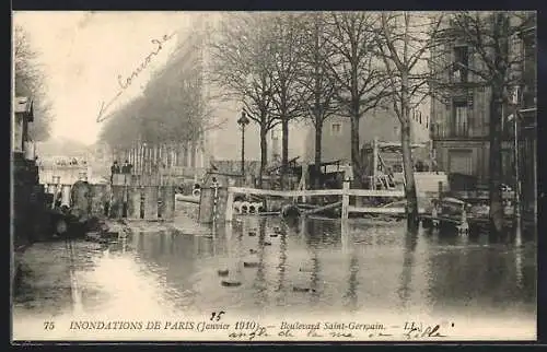 AK Paris, Inondation Janvier 1910, Boulevard Saint-Germain, Hochwasser