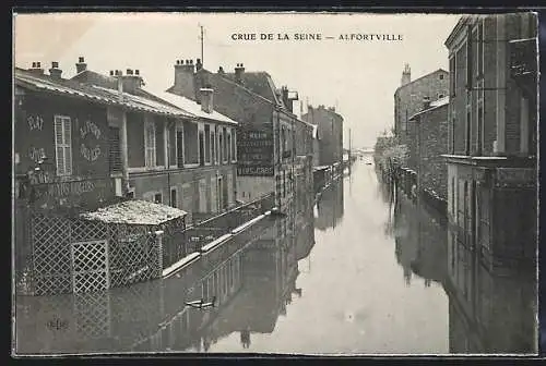 AK Alfortville, Crue de la Seine, Strasse bei Hochwasser