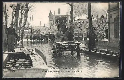 AK Nogent-sur-Marne, Avenue Charles V während des Hochwassers im Winter