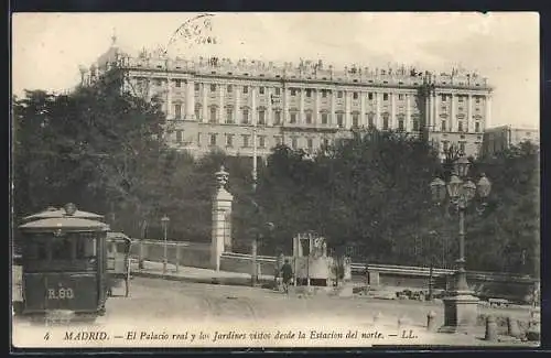 AK Madrid, El Palacio real y los Jardines vistos desde la Estacion del norte