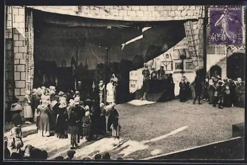 AK Chaumont, Amphithéâtre du Parc Ste-Marie, Jeanne d`Arc devant le bûcher