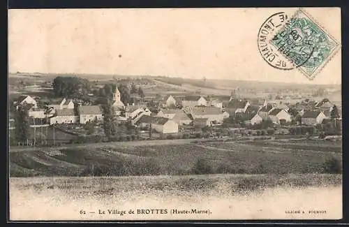 AK Brottes, Vue du village et paysage environnant (Haute-Marne)