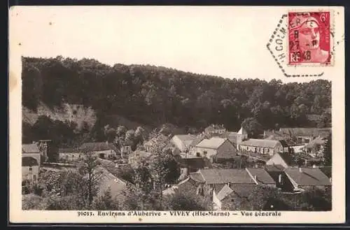 AK Vivey, Vue générale du village et de la forêt environnante