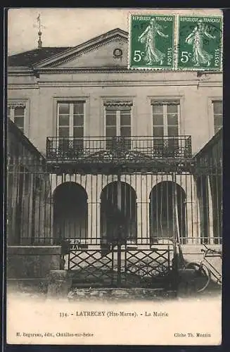 AK Latrecey, La Mairie