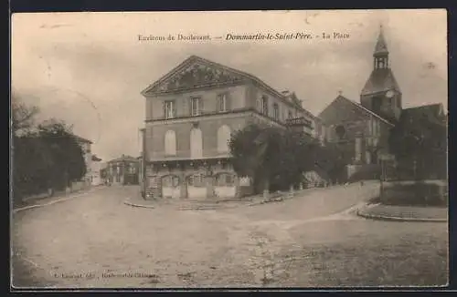 AK Dommartin-le-Saint-Père, La Place