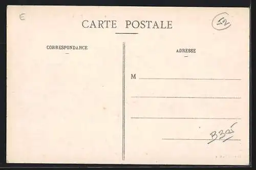 AK Rolampont, Une rue de Rolampont avec vue sur les maisons et le clocher en arrière-plan