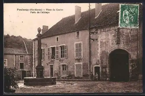 AK Poulangy, Place du Centre, Porte de l`Abbaye