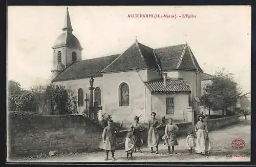 AK Allichamps, L`Église et habitants devant l`église