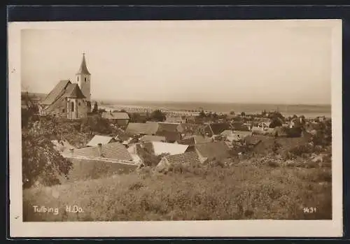 AK Tulbing /N. Do., Teilansicht mit Kirche von einer Anhöhe