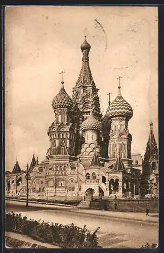 AK Moskau, Temple de Saint-Basile, Kirche mit Zwiebeltürmen