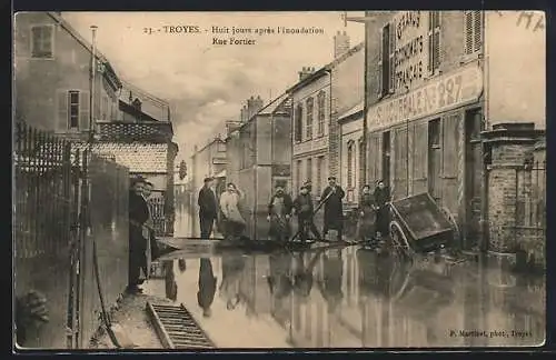 AK Troyes, Inondation Janvier 1910, Rue Fortier