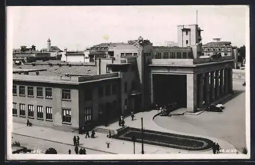 AK Bukarest, Teilansicht mit Gebäude