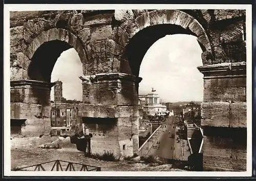 AK Roma, Via dell`Impero vista dal Colosseo