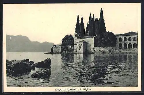 AK San Vigilio /Lago di Garda, Ortsansicht vom Wasser aus