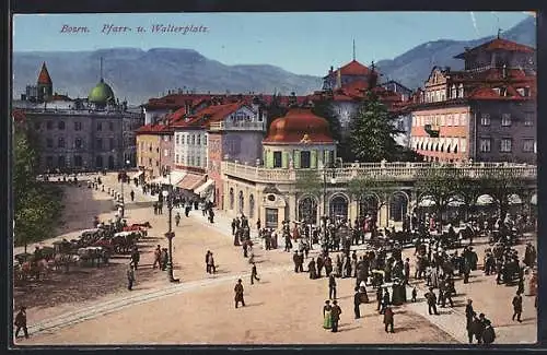 AK Bozen, Pfarr- u. Walterplatz. Kutschen