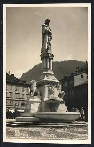 AK Bolzano, Monumento Walter