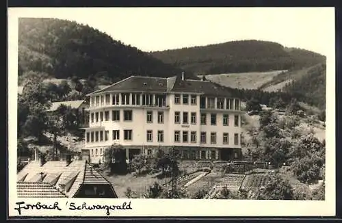 AK Forbach /Schwarzwald, Blick zum Krankenhaus
