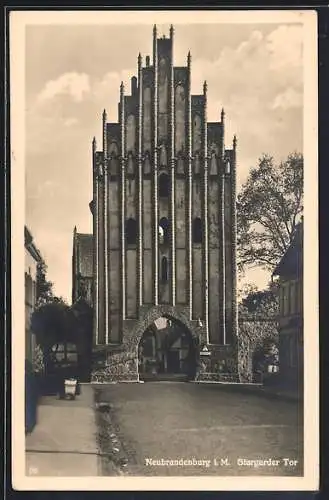 AK Neubrandenburg i. M., Stargarder Tor