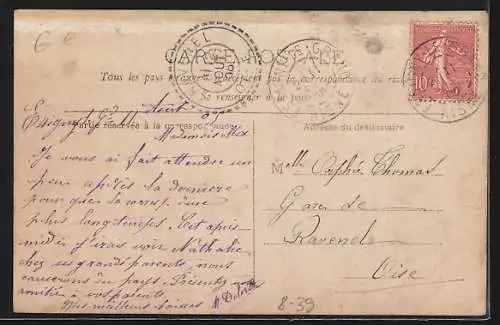 AK Herr liest die Zukunft in der Hand einer Frau