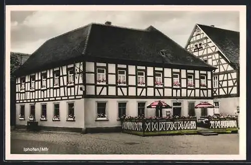 AK Iphofen / Mfr., Gasthaus Zum Kreuz