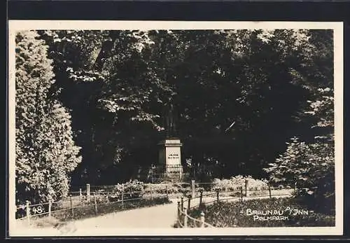 AK Braunau a. Inn, Denkmal im Palmpark