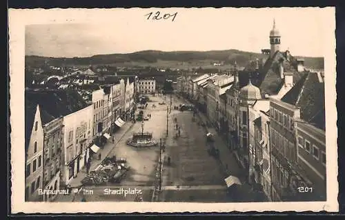 AK Braunau a. Inn, Stadtplatz aus der Vogelschau