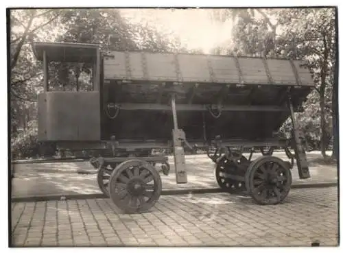 Fotografie Lastwagen-Anhänger / Kippanhänger mit Führerstand, Weinberger Wagenbau Zeppelinstr. 71 in München