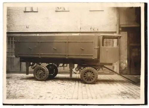 Fotografie Lastwagen-Anhänger / Kippanhänger mit Führerstand, Weinberger Wagenbau Zeppelinstr. 71 in München