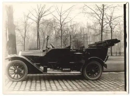 Fotografie Auto Protos Siemens-Schuckert, Landaulet mit Weinberger Karosserie vor der Fabrik Zeppelinstrasse 71 München