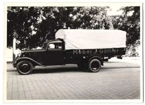 Fotografie Lastwagen, LKW - Pritsche mit Weinberger-Aufbau für Möbel J. Göttler München