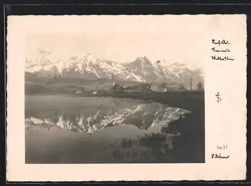 Foto-AK Adalbert Defner: Blick von einem See zum Wetterstein