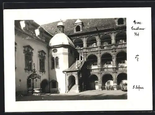 Foto-AK Adalbert Defner: Graz, Landhaus-Hof im Sonnenschein