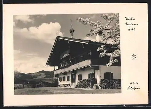 Foto-AK Adalbert Defner: Tiroler Bauernhaus im Frühling