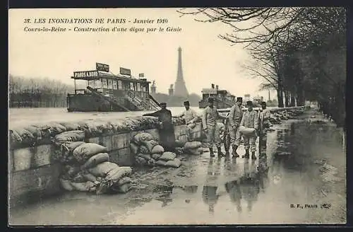 AK Paris, cours la Reine, construction d`une digue par le Génie, Inondations de Janvier 1910, Hochwasser