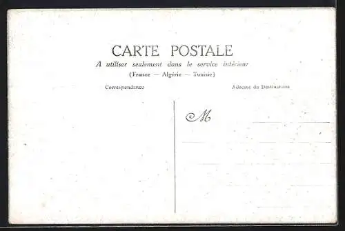 AK Paris, Inondation Janvier 1910, Rue Surcouf, Menschen fliehen mit Booten vorm Hochwasser