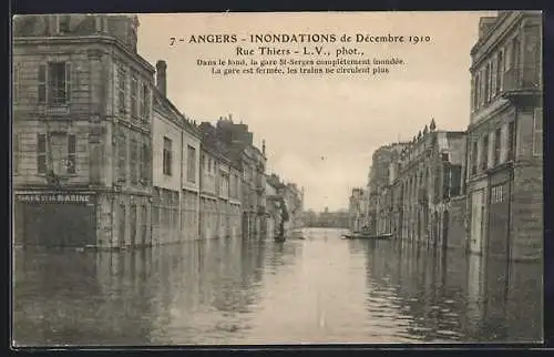 AK Angers, Inondations de 1910, Rue Thiers