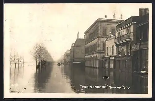 AK Paris, Inonde, Quai de Bercy, überschwemmte Strasse durch Hochwasser