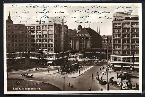 AK Berlin, Blick auf den Alexanderplatz mit Strassenbahn