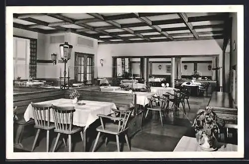 AK Freiburg i. Br., Gasthaus Zähringer Grill W. Schmidt, Bertholdstr. 64, Innenansicht