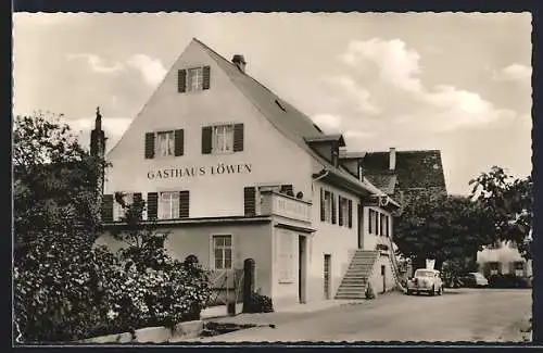 AK Lehen /Freiburg i. Br., Gasthaus-Metzgerei zum Löwen Fam. Disch mit Strasse