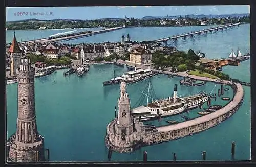 AK Lindau i. B., Hafeneinfahrt mit Leuchtturm und Dampfer Saentis, Im Hintergrund Eisenbahn