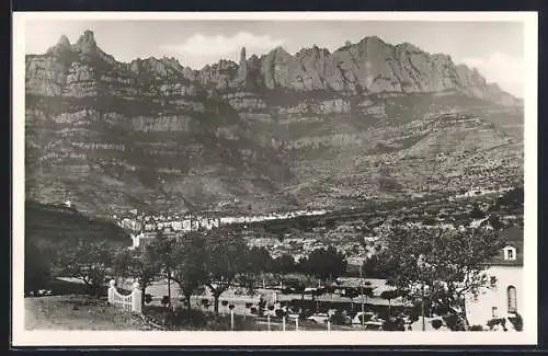 AK Montserrat, Bahnhof gegen die Berge