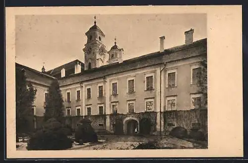 AK Mondsee, Grosser Hof im Stiftsgebäude / Schloss